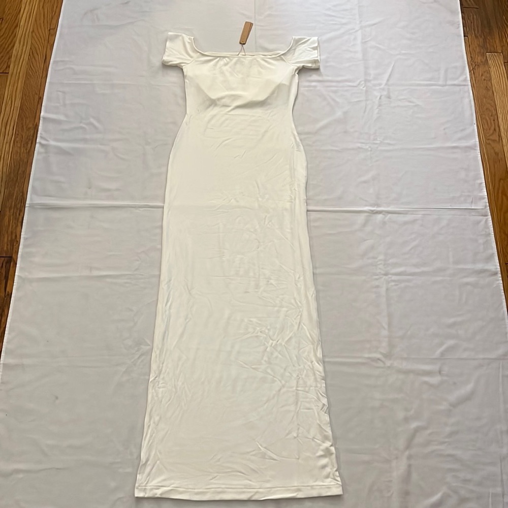 SKIMS SOFT LOUNGE OFF THE SHOULDER DRESS